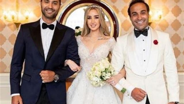 أحمد فهمى وهنا الزاهد وكريم فهمى 