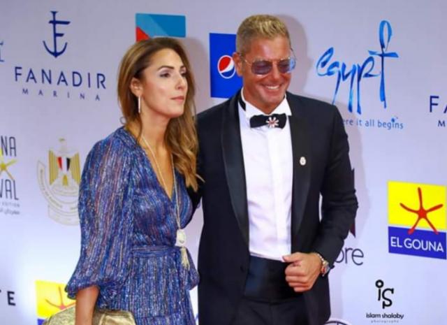 تامر هجرس وزوجته