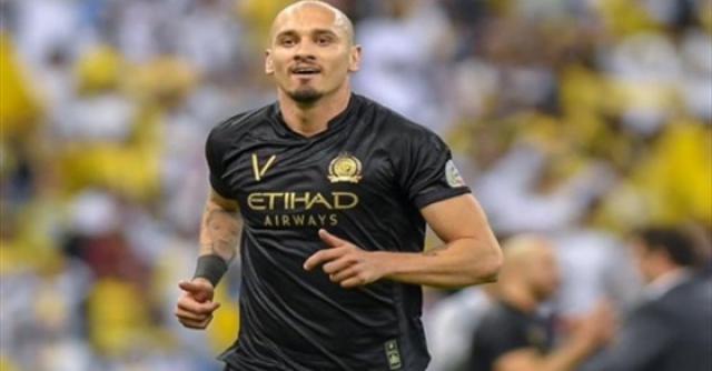 مايكون بيريرا مدافع النصر