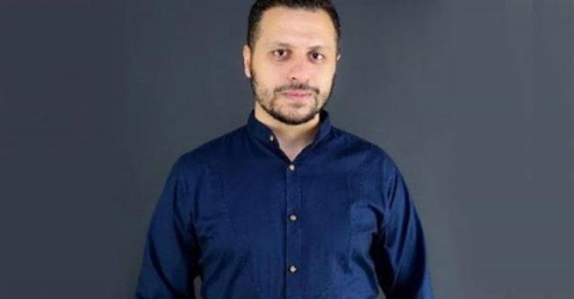الناقد احمد شوقي