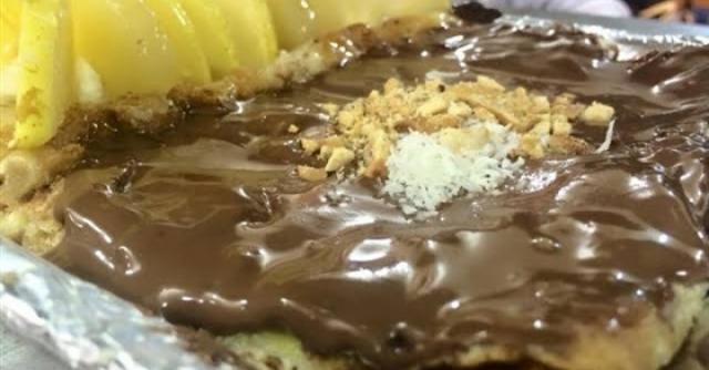 طريقة عمل فطير الطاسة بالشيكولاتة والموز