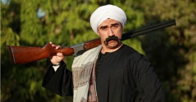 الكبير قوي
