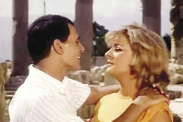 لقطة من فيلم أبى فوق الشجرة