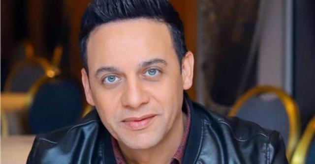 مصطفى قمر