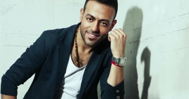 تامر عاشور