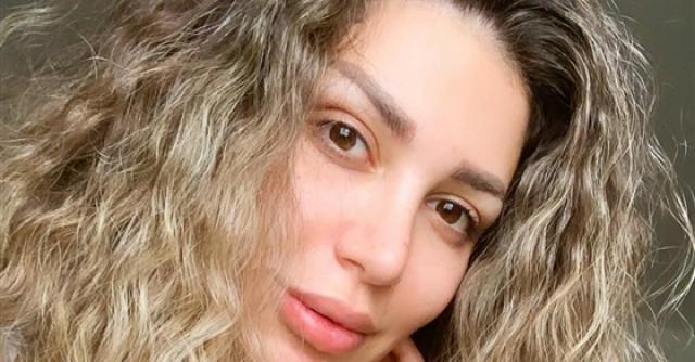 سارة نخلة