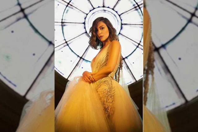 نشرت الفنانة منة شلبي صورة لأحدث إطلالتها - صورة أرشيفية