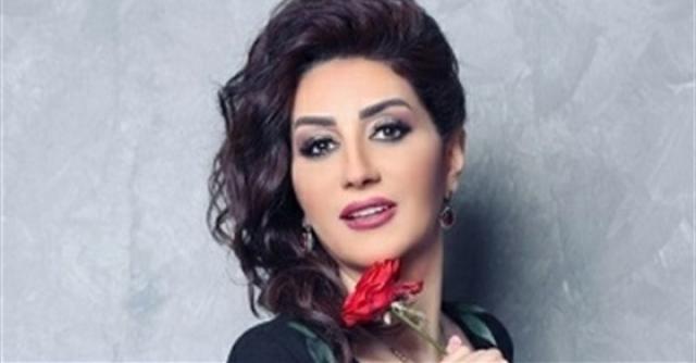 وفاء عامر