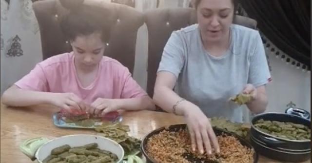 مروة عبد المنعم و ابنتها