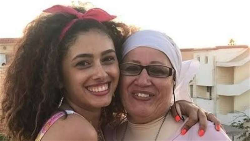وفاة والدة الفنانة ريم أحمد